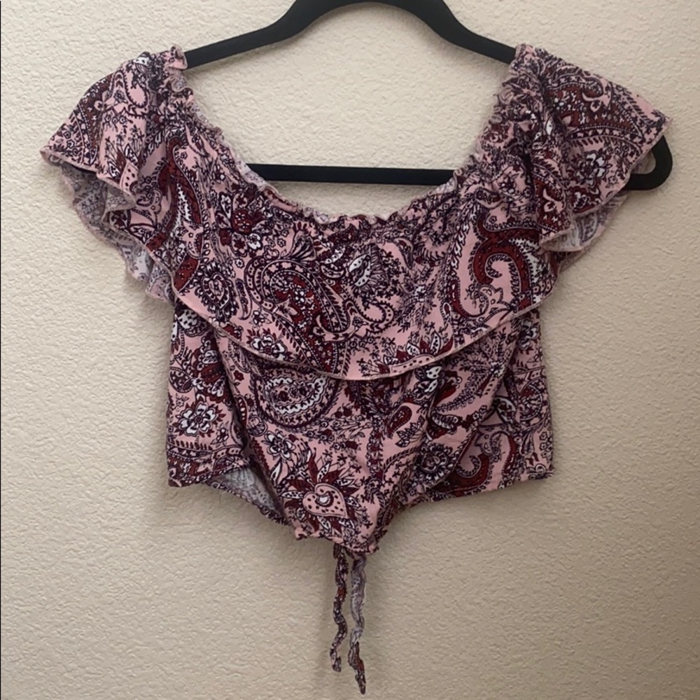 Crop top 🖤3 for $6🖤